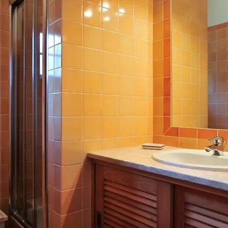 Haus In Praia Pedras Del Rey Mit 3 Pools 3 * Amoreira (Leiria)